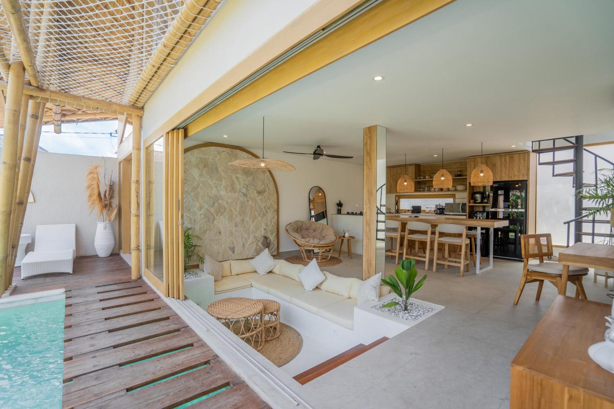 Villa Sunset Bamboo - 3Br Villa In Kerobokan Exterior photo
