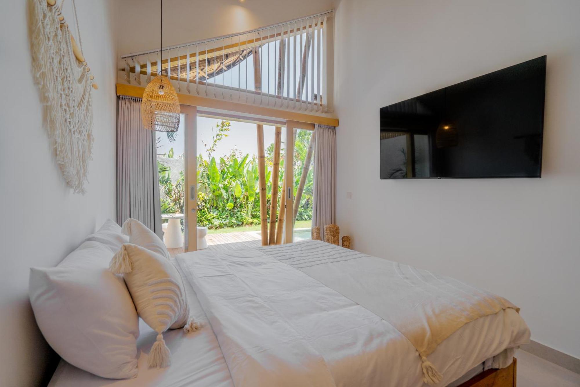 Villa Sunset Bamboo - 3Br Villa In Kerobokan Exterior photo
