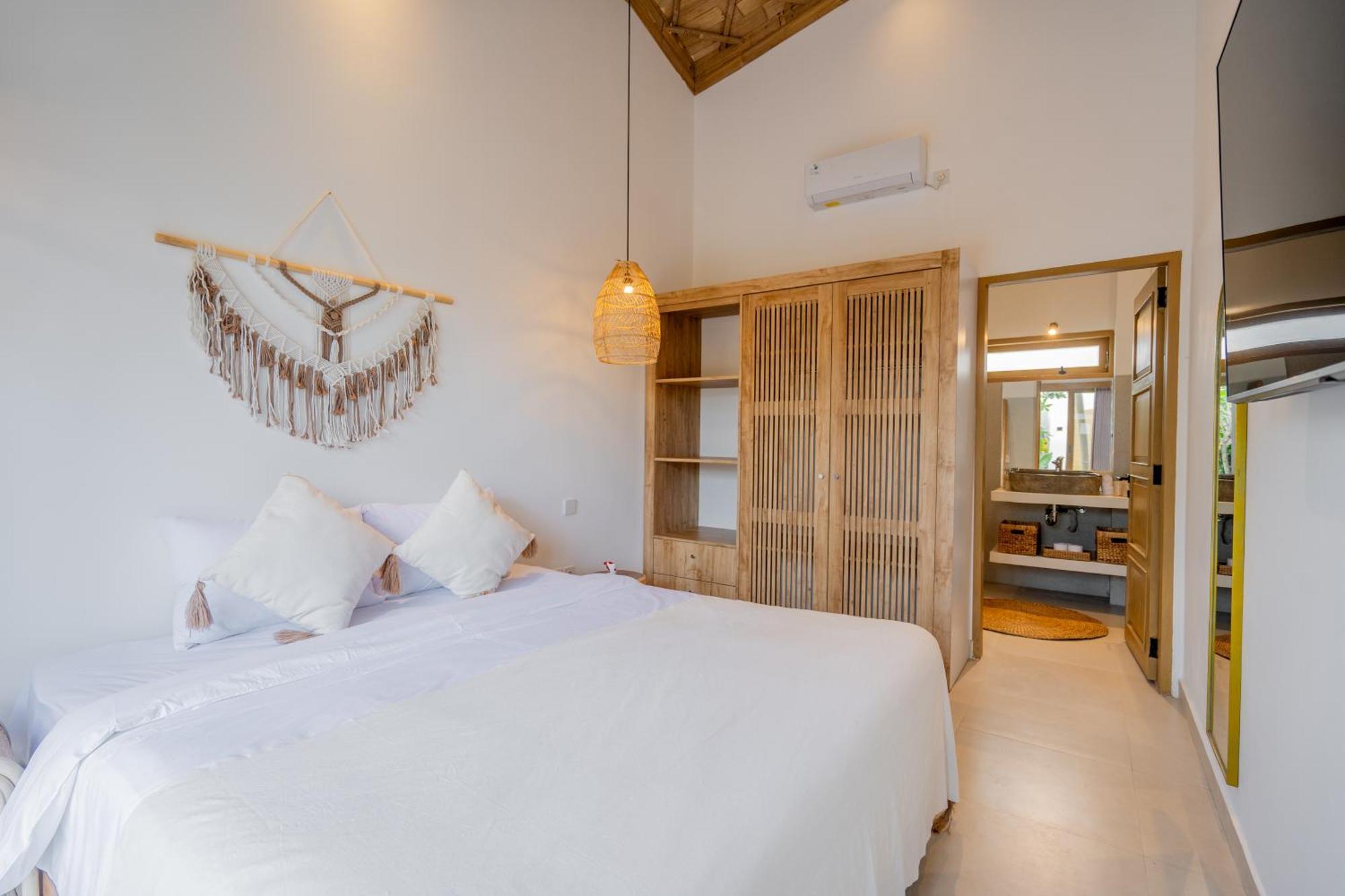 Villa Sunset Bamboo - 3Br Villa In Kerobokan Exterior photo